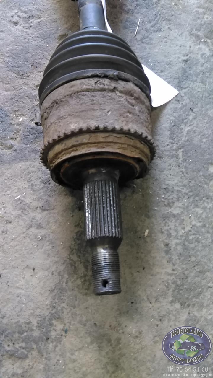 Drivaksel venstre foran, diesel/automat til Mitsubishi Pajero 2000-2006 (Type III)