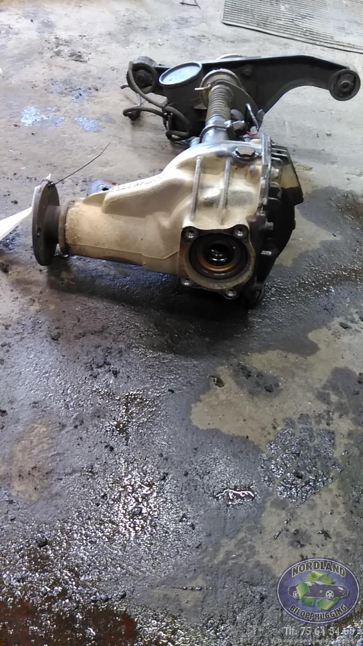 Kardang klokke foran til Mitsubishi Pajero 2000-2006 (Type III)  