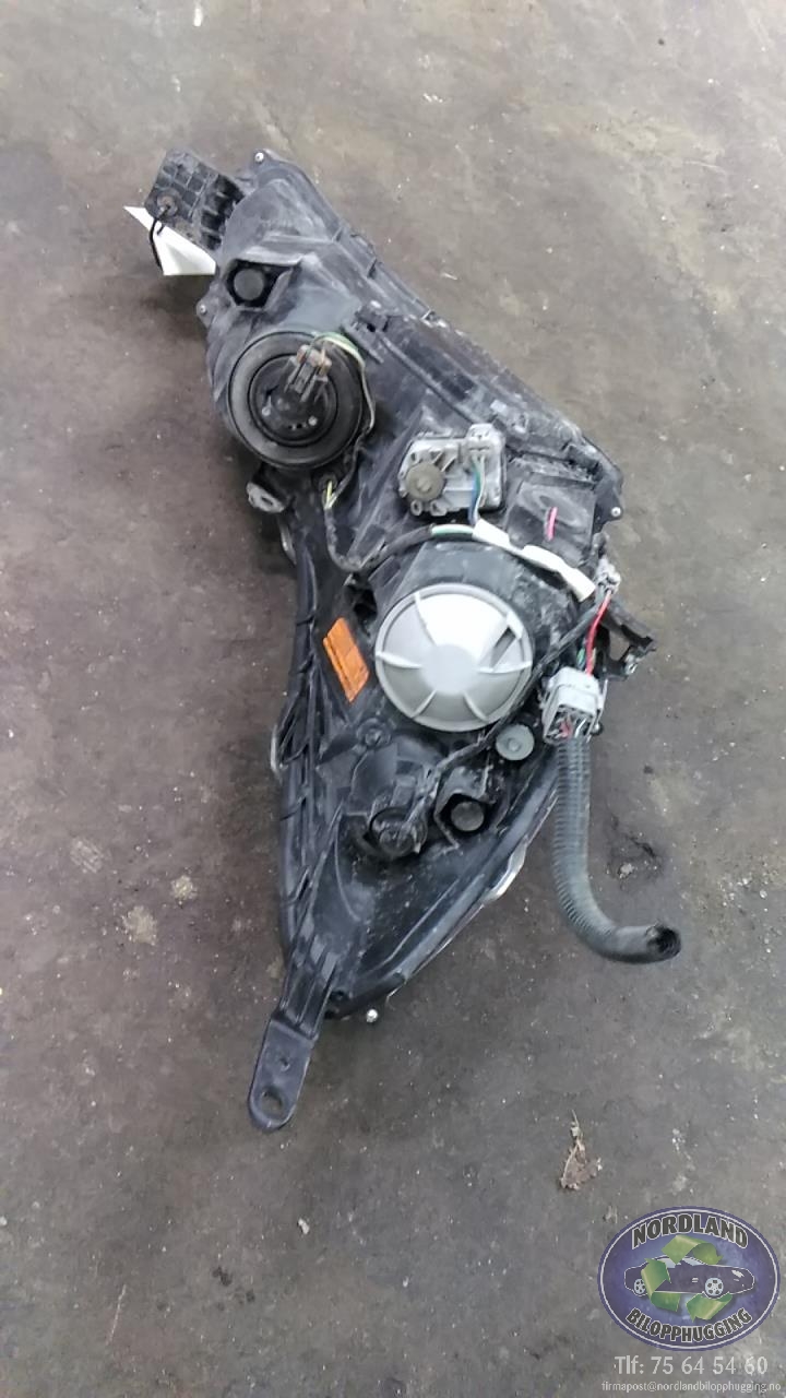 Frontlykt venstre xenon til Subaru Legacy 2009-2015