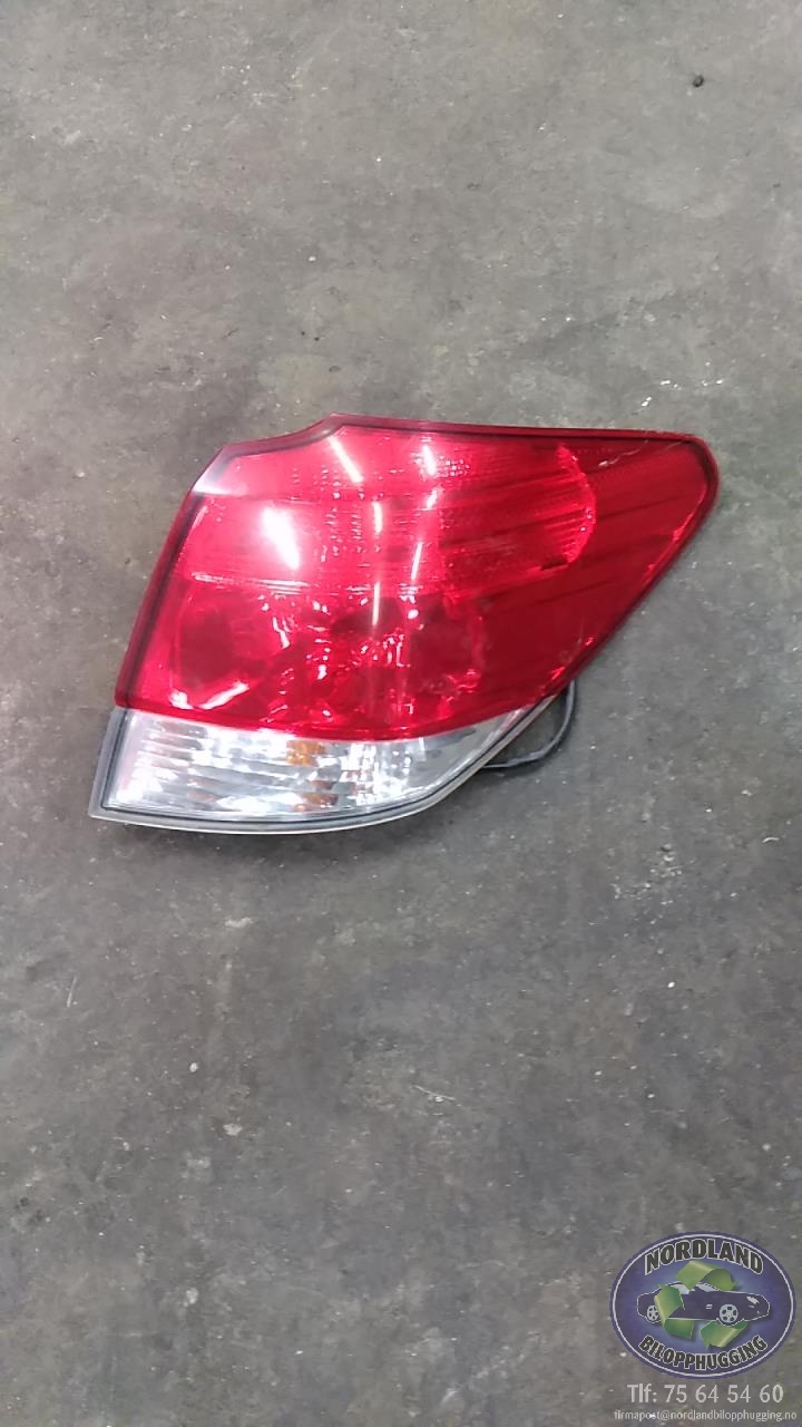 Baklykt høyre ytre til Subaru Legacy, 2009-2015  