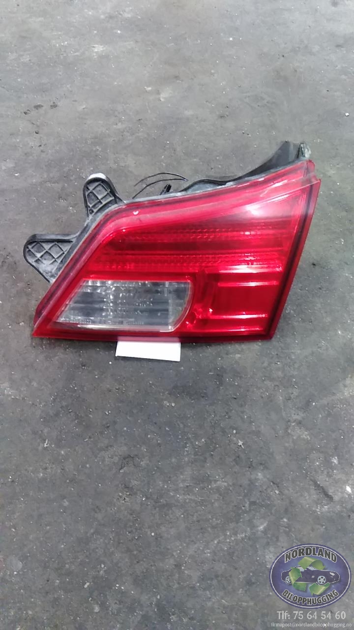 Baklykt høyre indre til Subaru Legacy 2009-2015