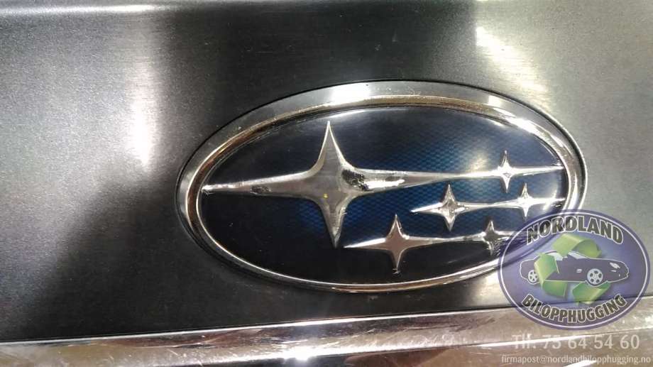 Bakluke/bakdør håndtak til Subaru Legacy 2009-2015