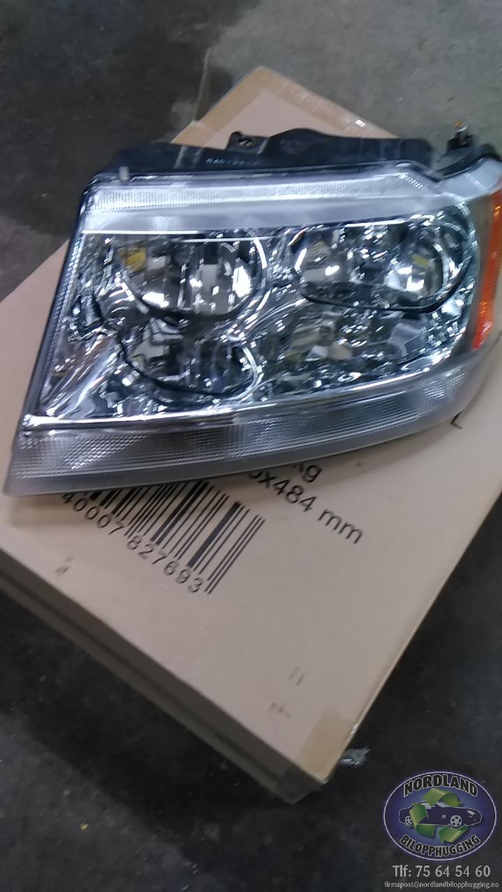 Frontlykt venstre halogen til Jeep Grand Cherokee 1999-2004