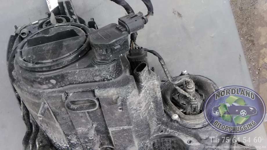 Frontlykt venstre halogen til Mercedes E-Klasse 2002-2006 (Fase 1) (W211) (W211)
