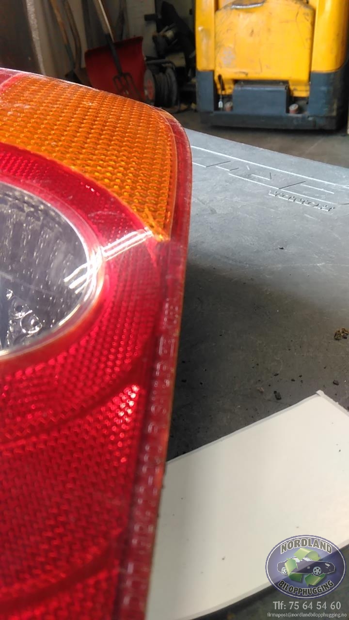 Baklykt høyre til Hyundai Coupe 2000-2002 (Type I, Fase 2) (92402-2CXXX|1M05|)