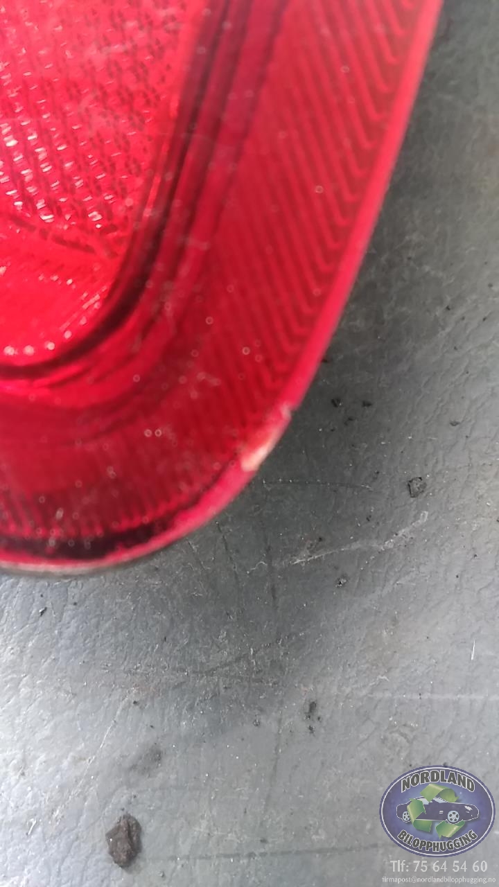 Baklykt høyre til Hyundai Coupe 2000-2002 (Type I, Fase 2) (92402-2CXXX|1M05|)