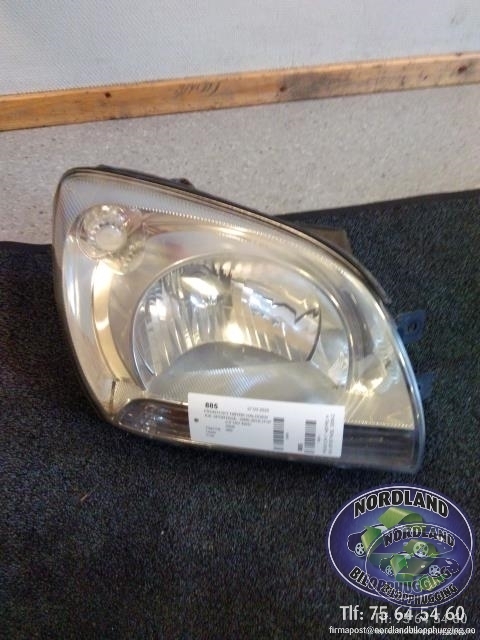 Frontlykt høyre halogen til Kia Sportage, 2005-2010 (Type II)