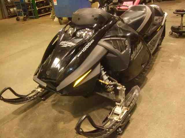 Snøscooter Ski-Doo øvrige 0-->> , Motorkode: 995 LE, Girkassekode:
