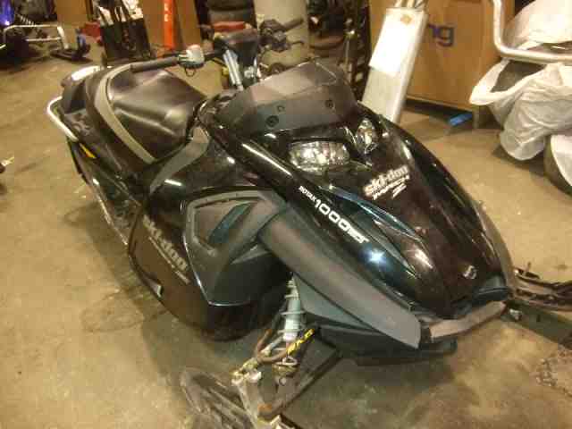 Snøscooter Ski-Doo øvrige 0-->> , Motorkode: 995 LE, Girkassekode: