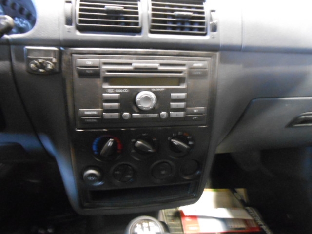 Ford Transit Connect 2003-2009 (Type I, Fase 1) , Motorkode: R2PA, Girkassekode: 