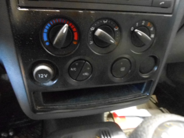 Ford Transit Connect 2003-2009 (Type I, Fase 1) , Motorkode: R2PA, Girkassekode: 