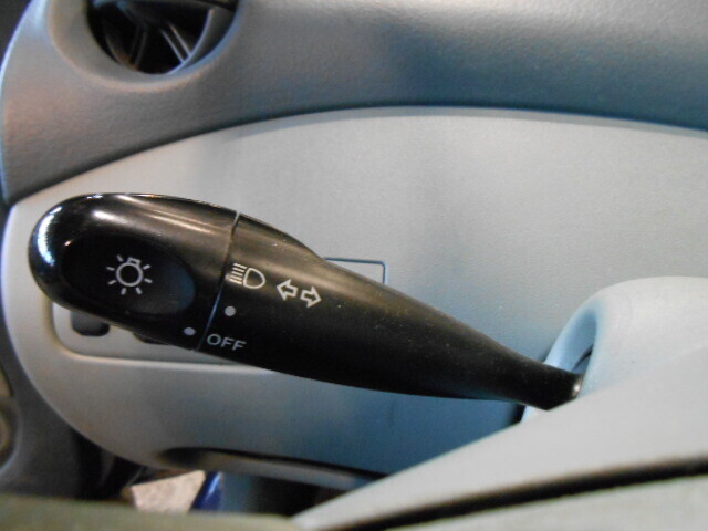 Toyota Yaris 1999-2003 (Type I, Fase 1) , Motorkode: 1SZ-FE, Girkassekode: 