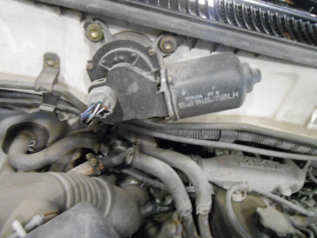 Toyota Hiace 2001-2006 (Fase 2) , Motorkode: 2L-T, Girkassekode: 