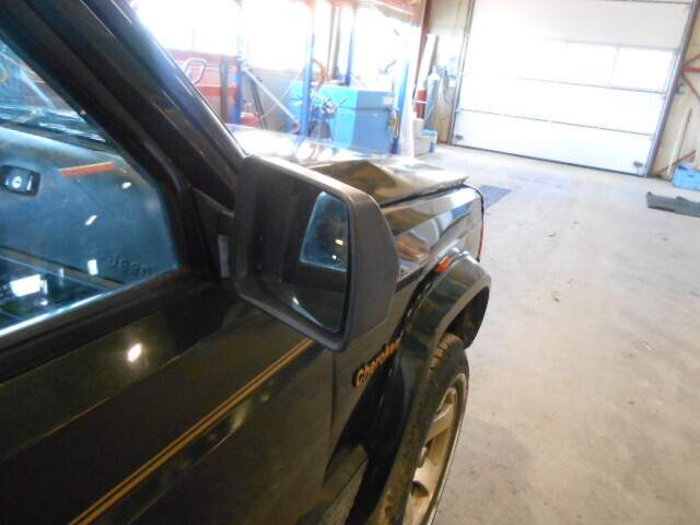 Jeep Cherokee 1986-1996 (Type II, Fase 1) , Motorkode: --, Girkassekode: 