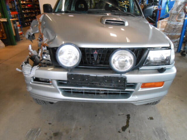 Mitsubishi Pajero 2000-2006 (Type III) , Motorkode: 4D56, Girkassekode: 
