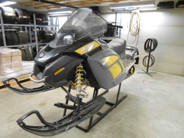 Snøscooter Ski-Doo øvrige 0-->> delebil , Motorkode: ROTAX 552, Girkassekode: 