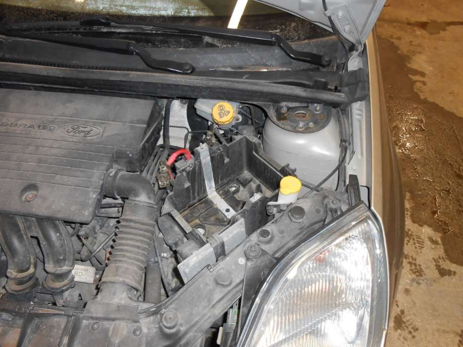 Ford Fiesta 2002-2008 (Type V) , Motorkode: FXJA;FXJB, Girkassekode: 