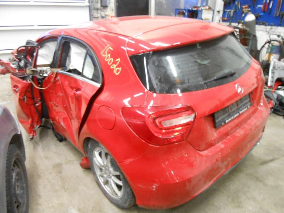 Mercedes A-Klasse 2012-2018 (W176) (W176), Motorkode: 270910;M270.910, Girkassekode: 