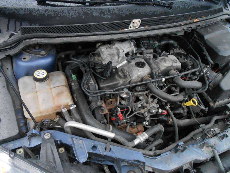 Ford Focus 2004-2007 (Type II, Fase 1) , Motorkode: KKDA, Girkassekode: 