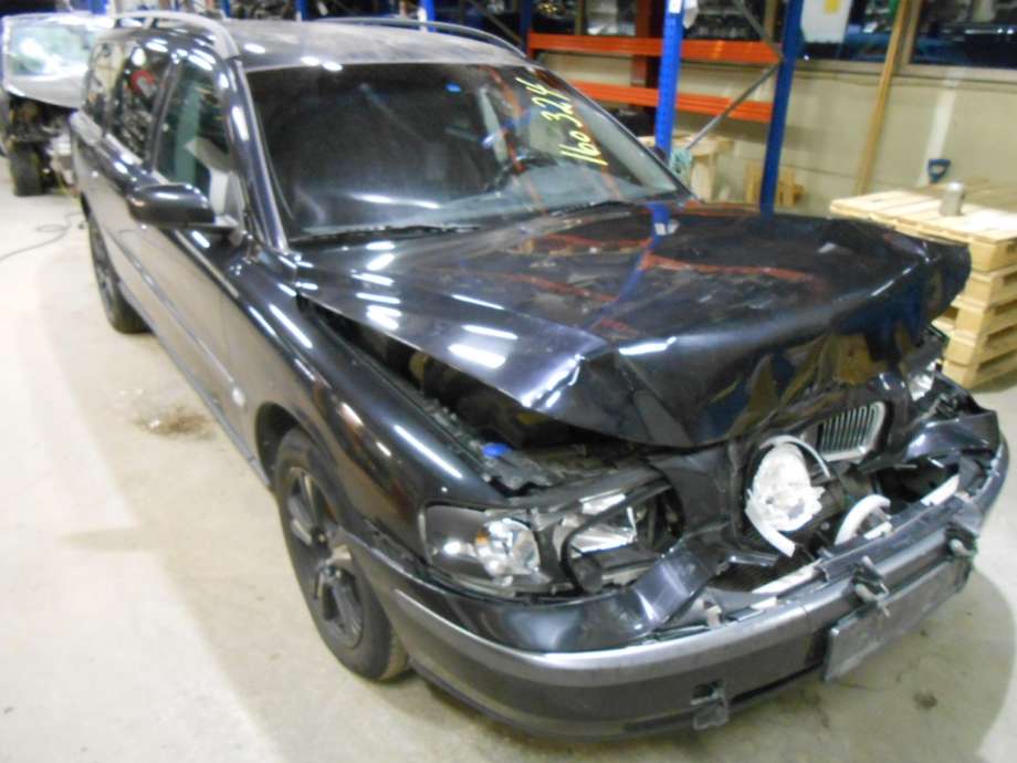 Volvo V70 2000-2004 (Type II, Fase 1) , Motorkode: D5244T, Girkassekode: 
