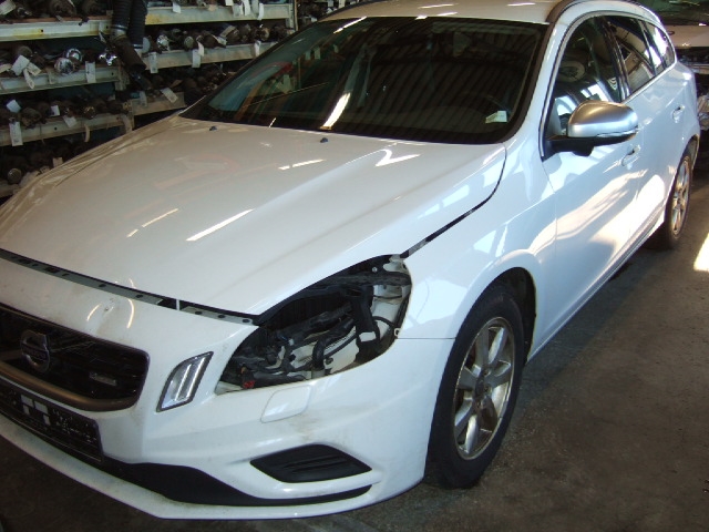 Volvo V60 2010-2013 (Type I, Fase 1) , Motorkode: D4162T, Girkassekode: MMT6