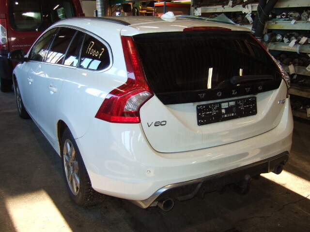 Volvo V60 2010-2013 (Type I, Fase 1) , Motorkode: D4162T, Girkassekode: MMT6