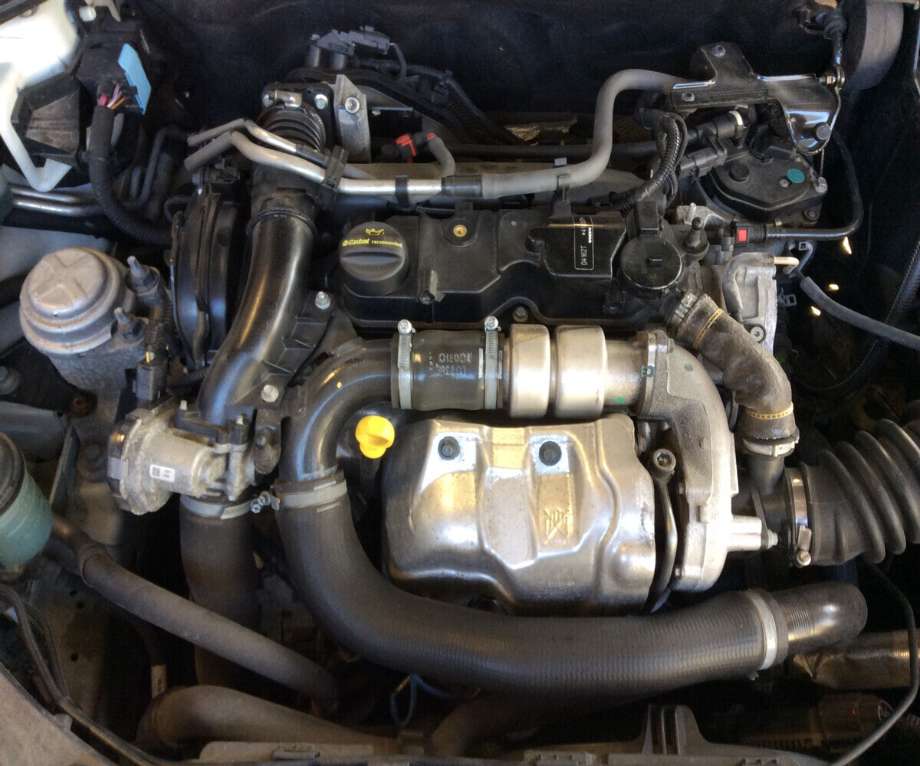 Volvo V60 2010-2013 (Type I, Fase 1) , Motorkode: D4162T, Girkassekode: MMT6