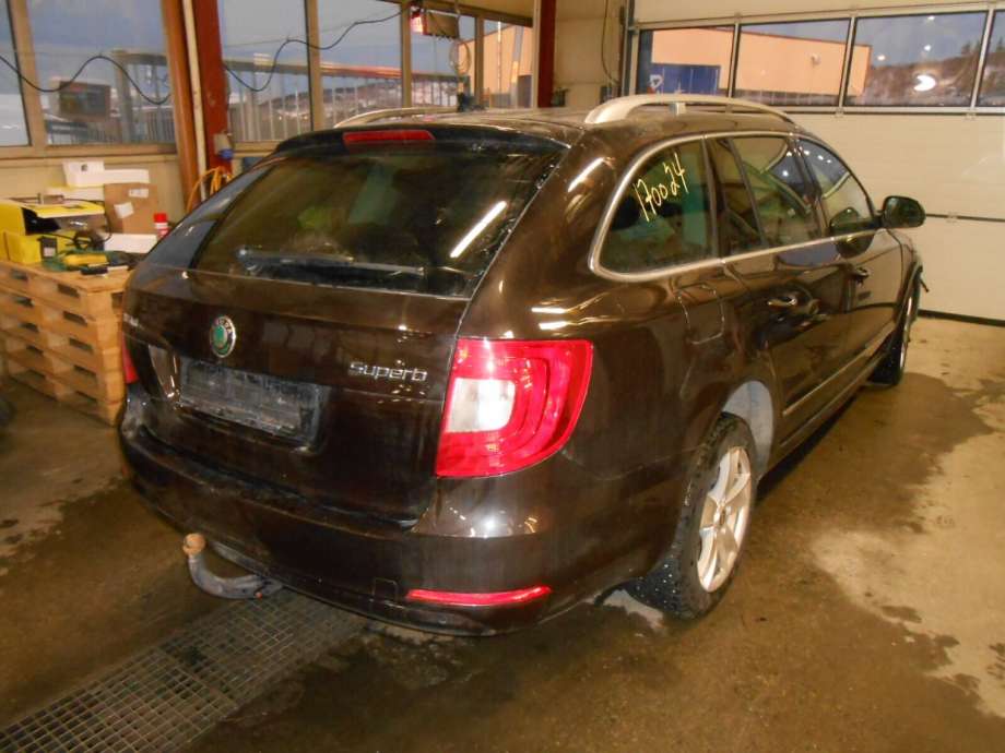Škoda Superb 2008-2015 (Type II) , Motorkode: CFFB, Girkassekode: NMC