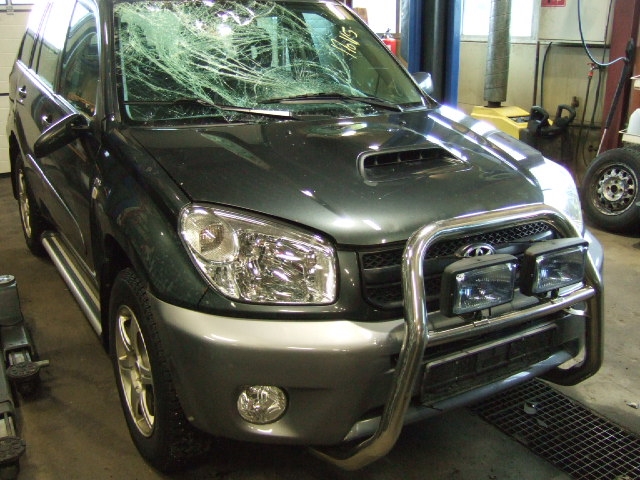 Toyota RAV4 2000-2006 (Type II) , Motorkode: 1CD-FTV, Girkassekode: 