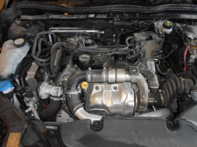 Volvo V40 2012-2019 , Motorkode: D4162T, Girkassekode: 