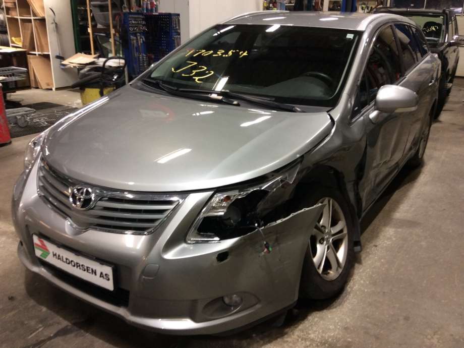 Toyota Avensis 2009-2015 (Type III, Fase 1) , Motorkode: 1AD-FTV, Girkassekode: 