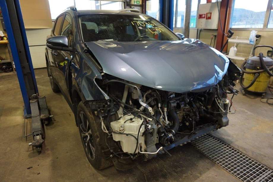 Toyota RAV4 2013-2015 (Type IV, Fase 1) , Motorkode: 1AD-FTV, Girkassekode: 
