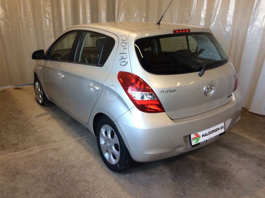 Hyundai i20 2009-2014 (Type I) , Motorkode: D4FC-L, Girkassekode: 