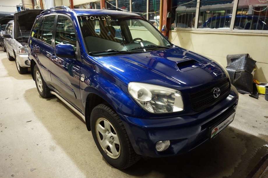 Toyota RAV4 2000-2006 (Type II) delebil , Motorkode: 1CD-FTV, Girkassekode: 