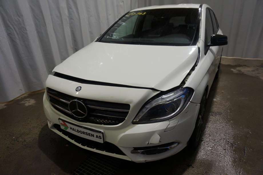 Mercedes B-Klasse 2011-2018 (W246) (W246), Motorkode: OM607.951, Girkassekode: 711632 00 749750