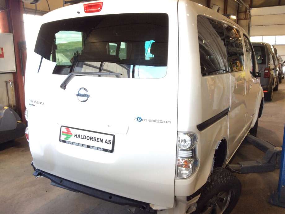 Nissan NV200 2010-2019 , Motorkode: EM57, Girkassekode: 