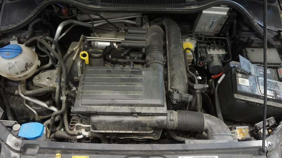 VW Polo 2014-2017 (Type V, Fase 2) , Motorkode: CJZC, Girkassekode: PED