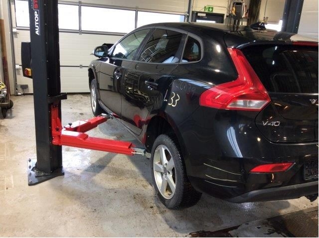 Volvo V40 2012-2019 , Motorkode: D4162T, Girkassekode: 