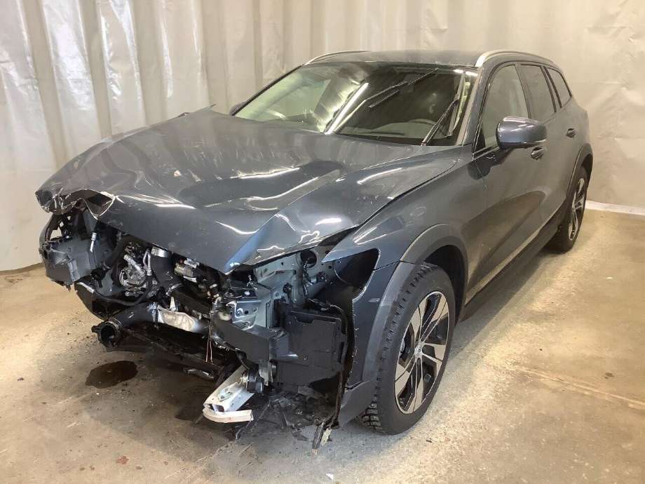 Volvo V60 / V60 CC 2018-->> (Type II) , Motorkode: D4204T14, Girkassekode: C