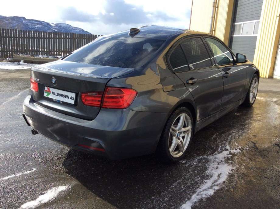 BMW 3-Serie 2012-2018 (F30/F31/F34) (F30/F31/F34), Motorkode: N47-D20C, Girkassekode: 