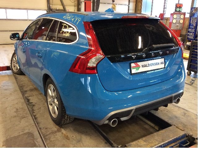 Volvo V60 2010-2013 (Type I, Fase 1) , Motorkode: D4162T, Girkassekode: 