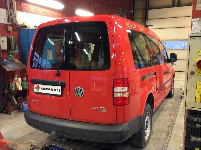 VW Caddy 2010-2015 (Type III, Fase 2) , Motorkode: CFHF, Girkassekode: 