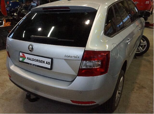 Škoda Rapid 2012-2019 , Motorkode: AVF;AWX;CJZC, Girkassekode: RRM