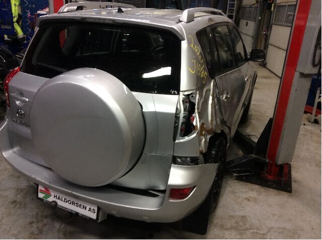 Toyota RAV4 2006-2009 (Type III, Fase 1) , Motorkode: 2AD-FTV, Girkassekode: 