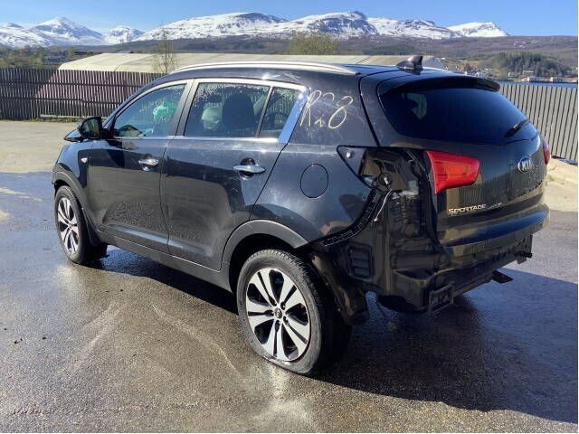 Kia Sportage 2010-2016 (Type III) , Motorkode: D4FD, Girkassekode: ZD76
