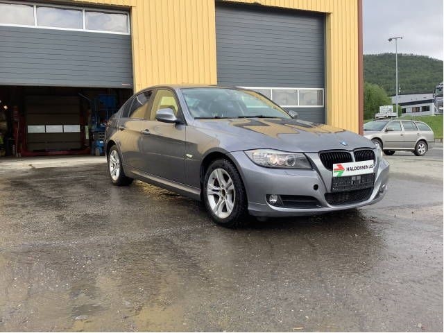 BMW 3-Serie 2005-2011 (E90/E91/E92/E93) (E90/E91/E92/E93), Motorkode: N47-D20C, Girkassekode: GA6HP19Z - W7M