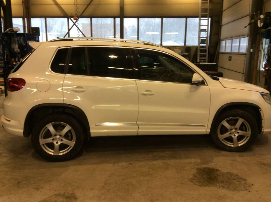VW Tiguan 2011-2016 (Type I, Fase 2) , Motorkode: CFFB;CLJA, Girkassekode: NYD