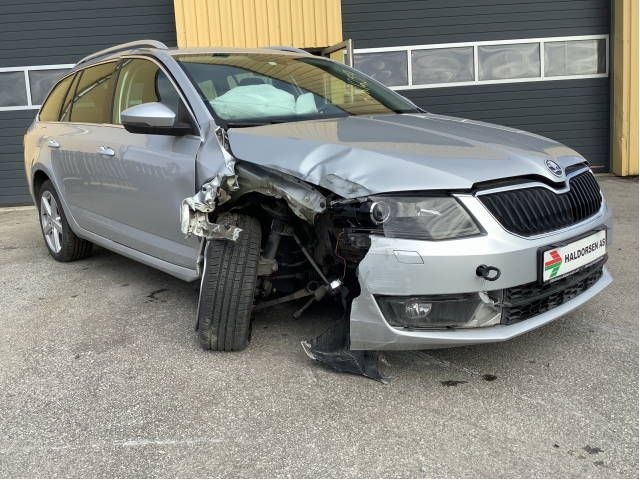 Škoda Octavia 2013-2016 (Type III, Fase 1) , Motorkode: CJSA;CJSB, Girkassekode: 