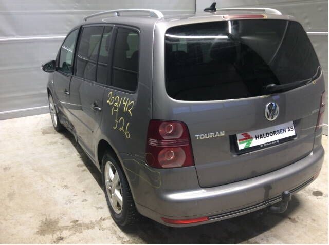 VW Touran 2007-2010 (Type I, Fase 2) , Motorkode: BLS;BXE, Girkassekode: LSR