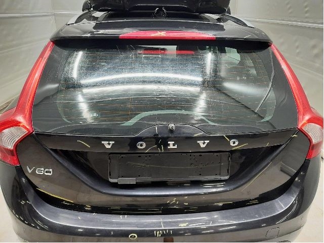 Volvo V60 2010-2013 (Type I, Fase 1) , Motorkode: D4162T, Girkassekode: MPS6
